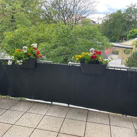 Moeblierte Wohnung Fuer Geschaeftsreisen/Ferienwohnung Plauen Stadtmitte Esterno foto